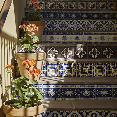 Bespoke Inn Scottsdale